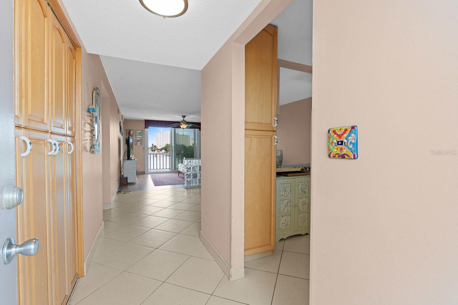 Image 16 of 46 For 7401 Bay Island Drive S 337