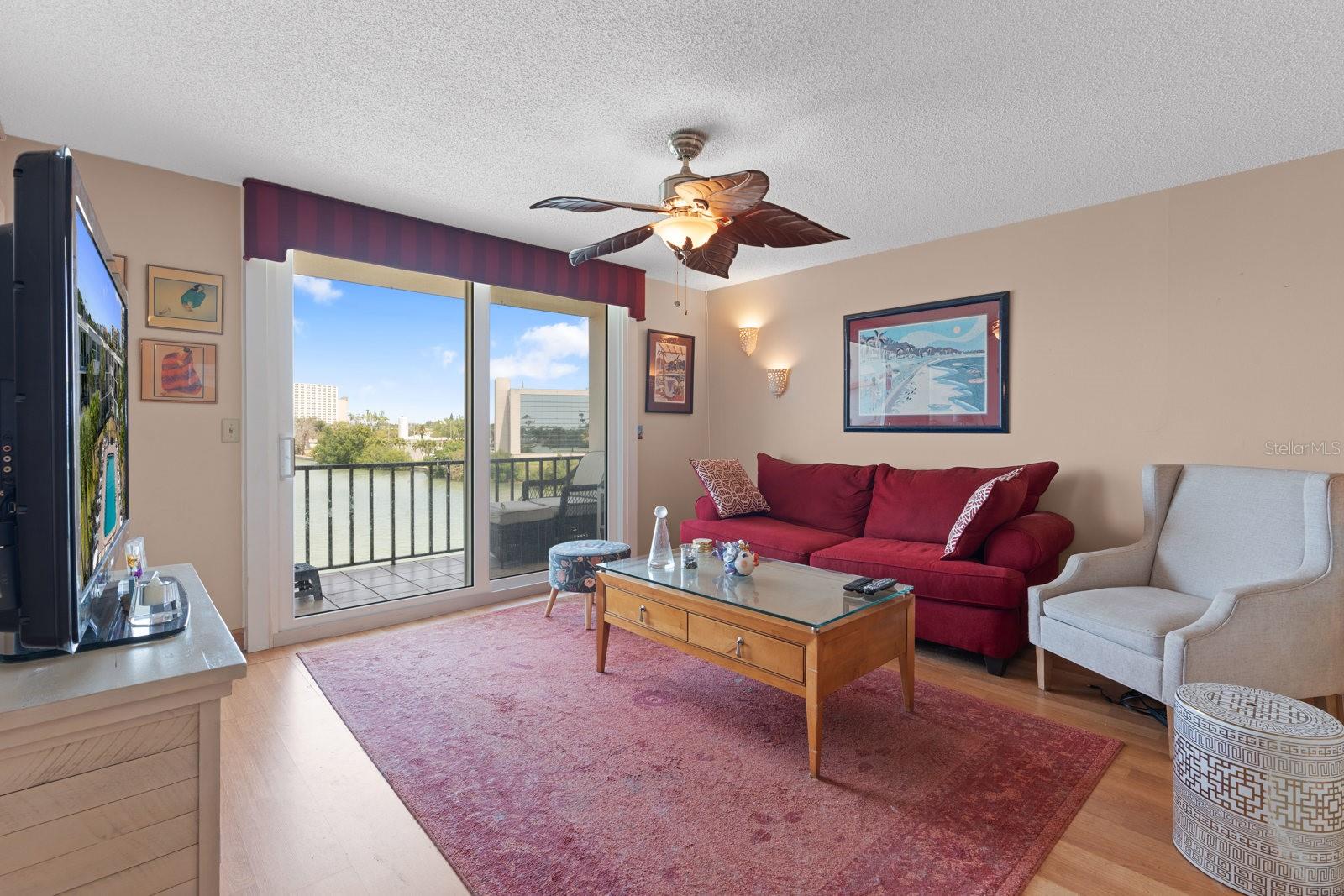 Image 24 of 46 For 7401 Bay Island Drive S 337