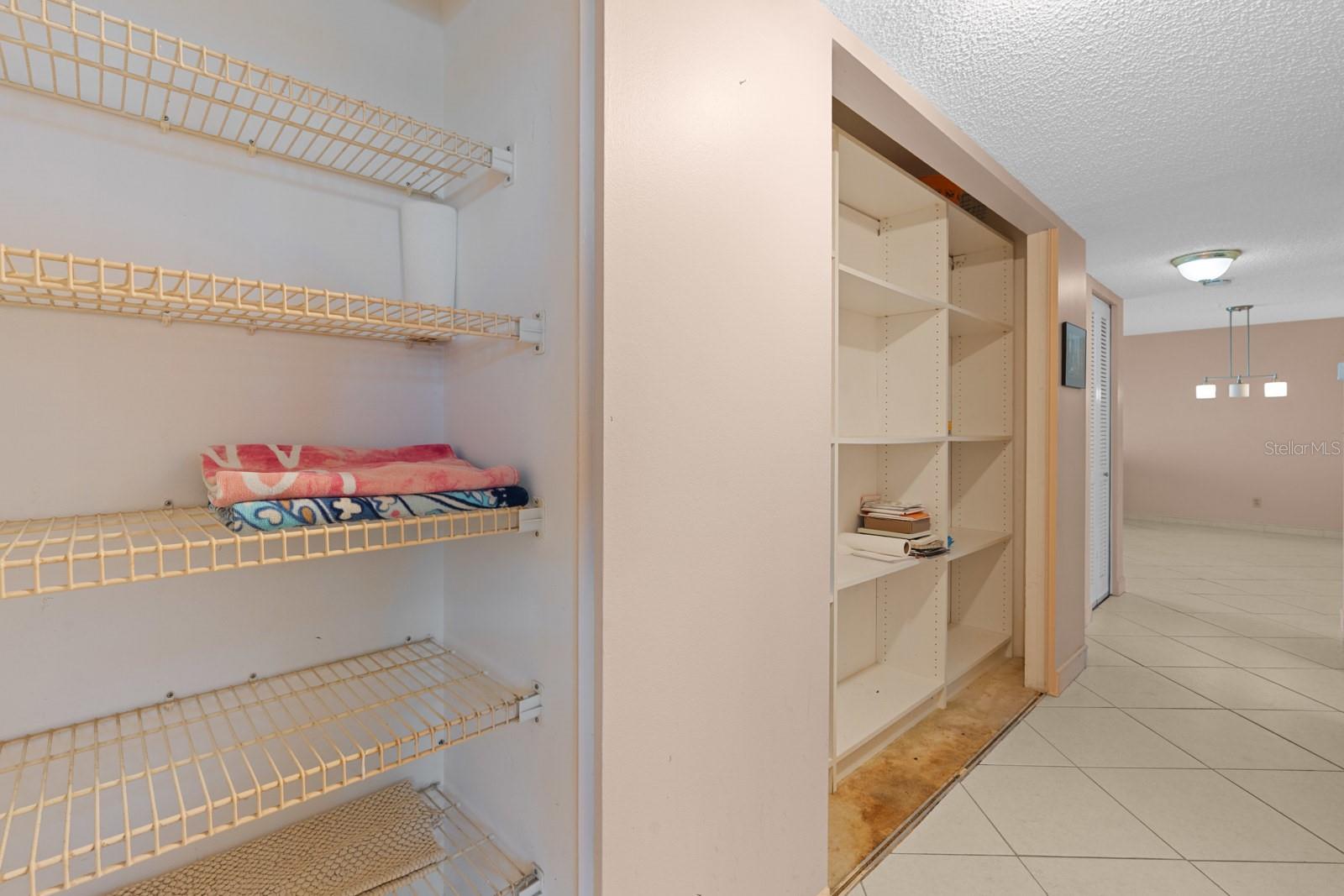 Image 28 of 46 For 7401 Bay Island Drive S 337