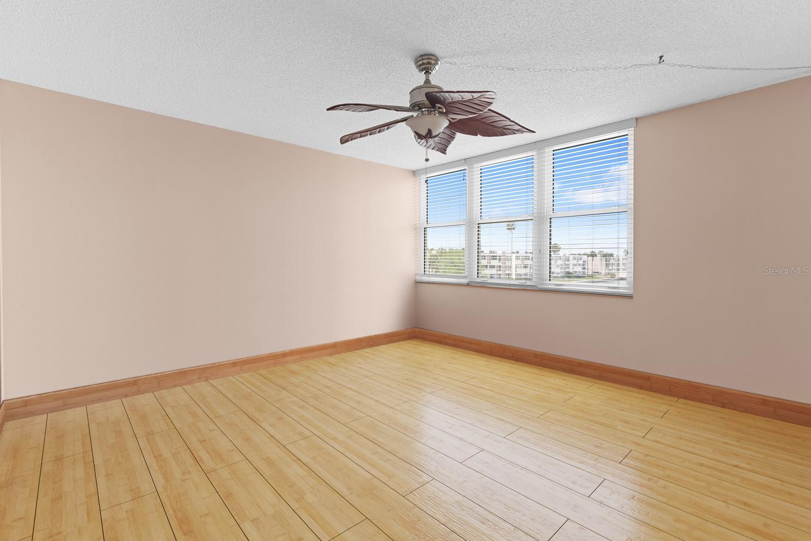 Image 35 of 46 For 7401 Bay Island Drive S 337