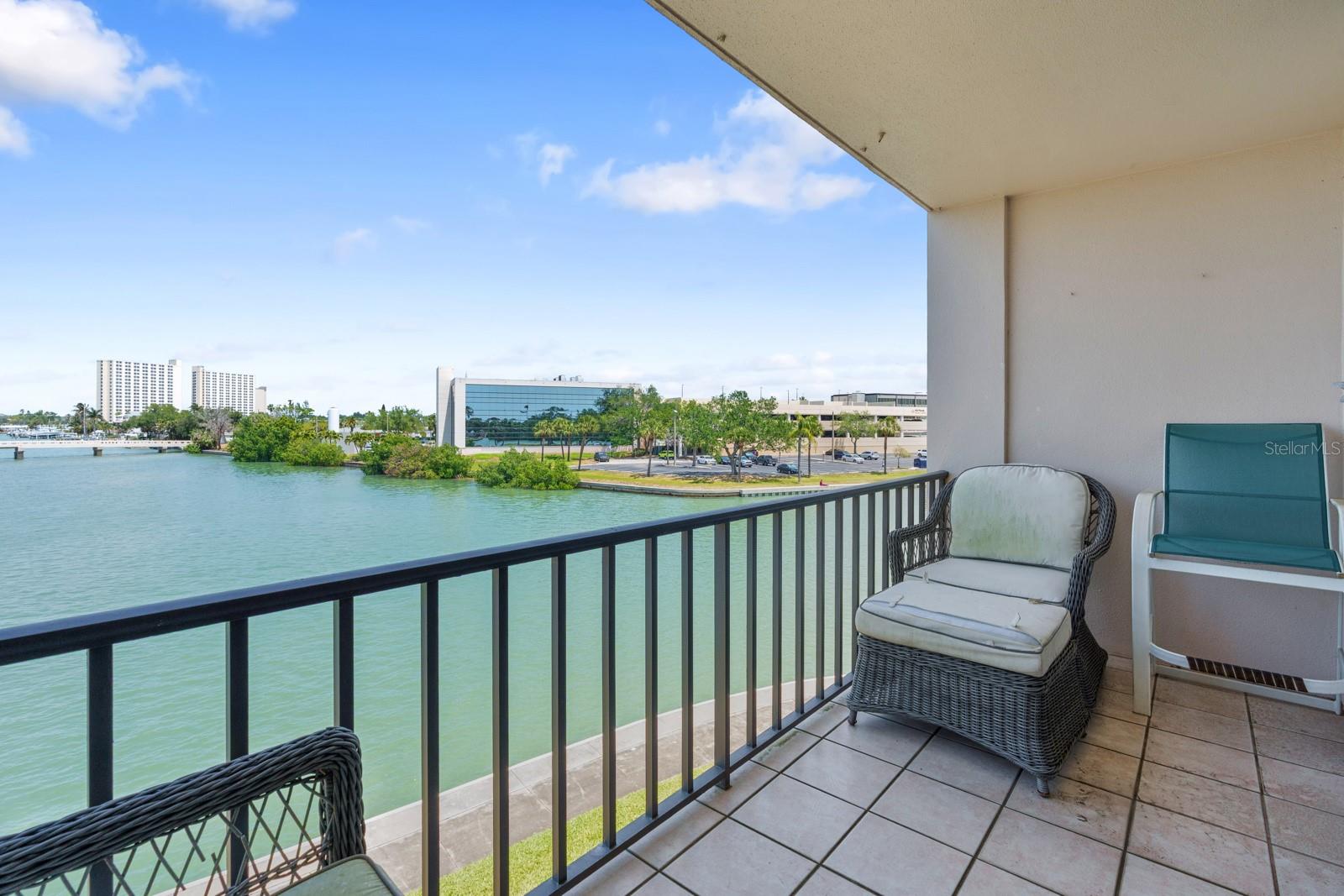 Image 39 of 46 For 7401 Bay Island Drive S 337