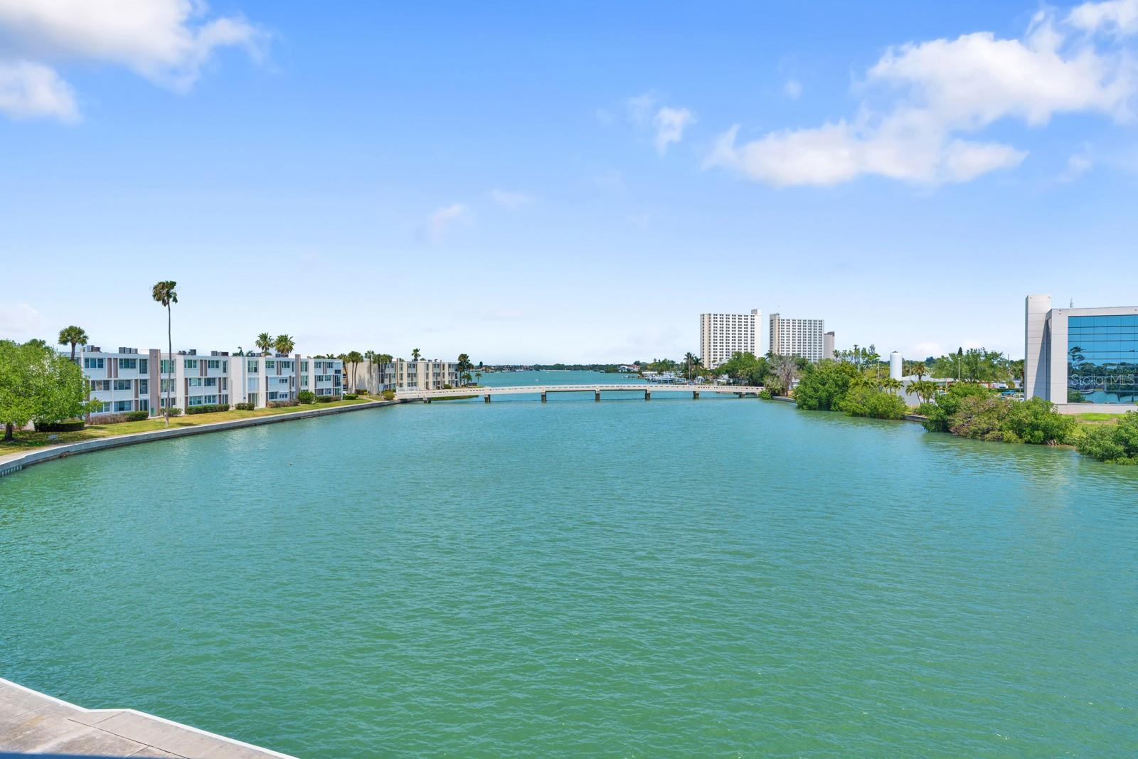 Image 41 of 46 For 7401 Bay Island Drive S 337