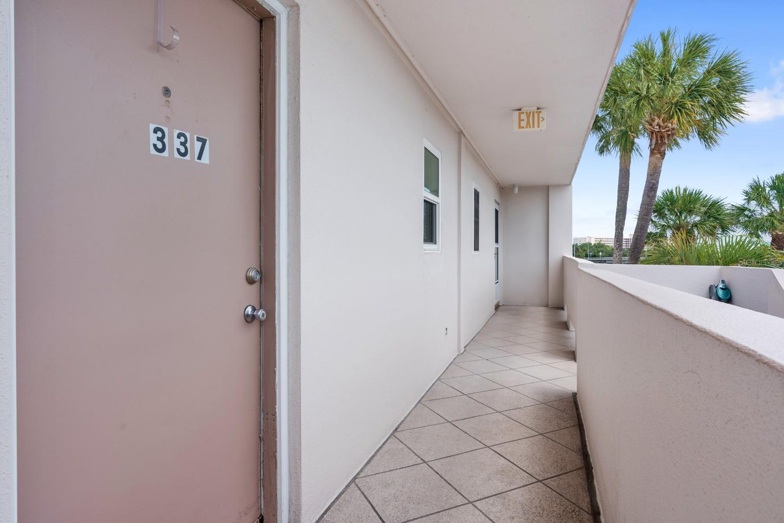 Image 42 of 46 For 7401 Bay Island Drive S 337