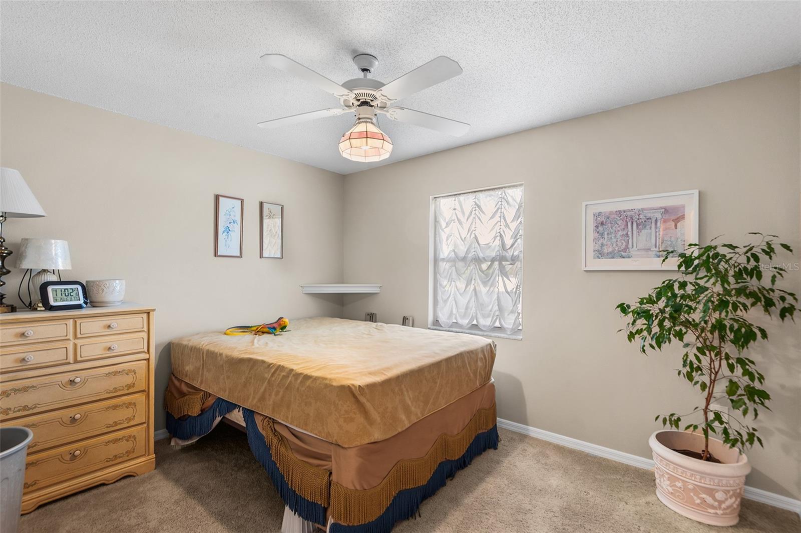 Image 32 of 48 For 1557 Kinsman Way