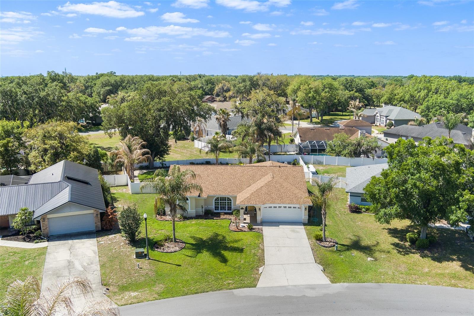 Image 39 of 48 For 1557 Kinsman Way