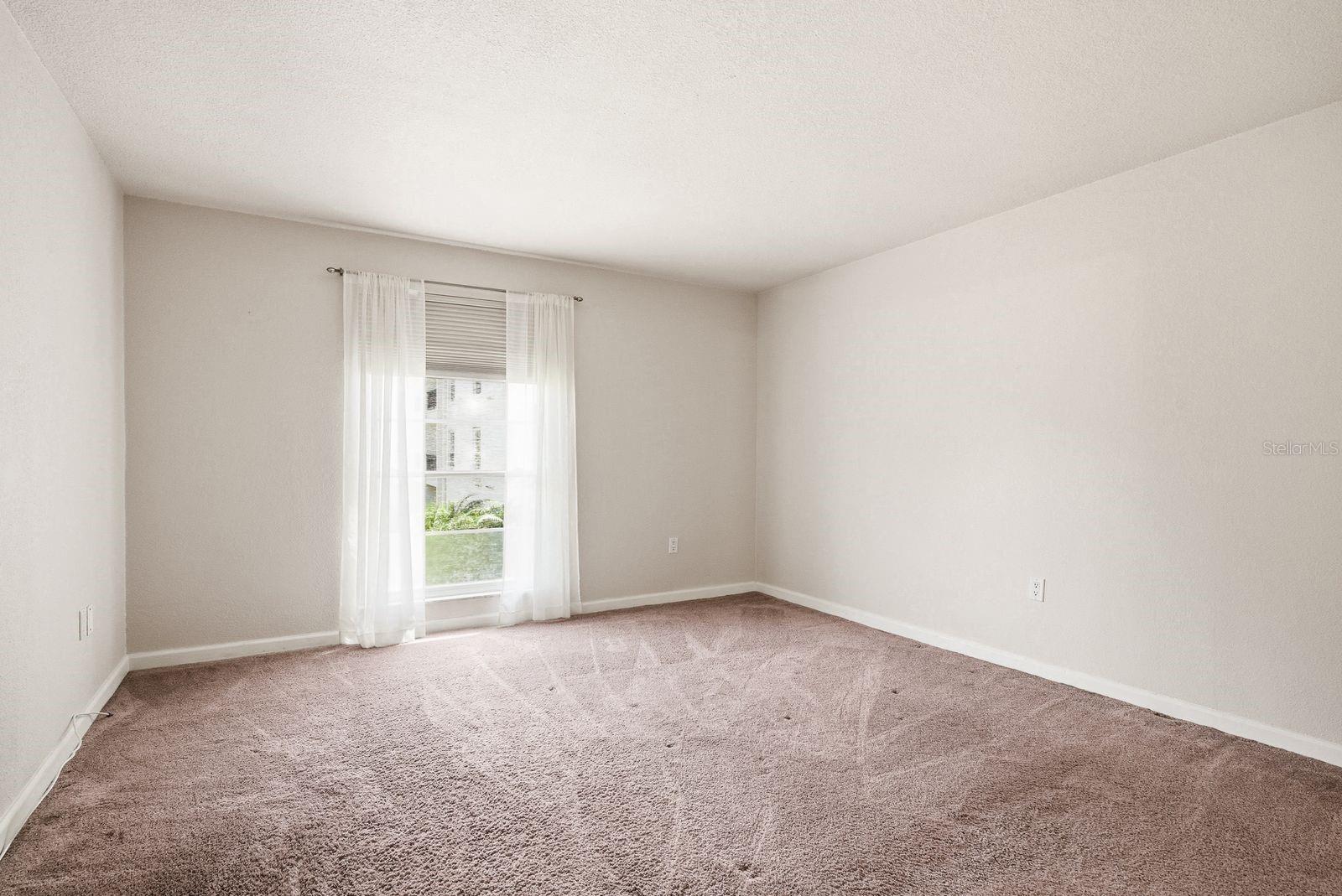 Image 15 of 37 For 2700 Bayshore Boulevard 3201