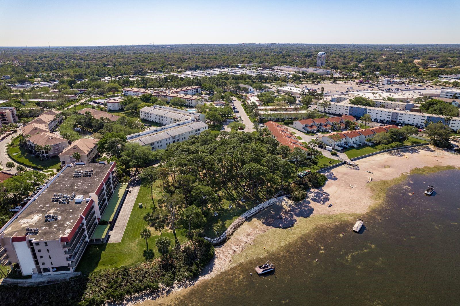 Image 35 of 37 For 2700 Bayshore Boulevard 3201