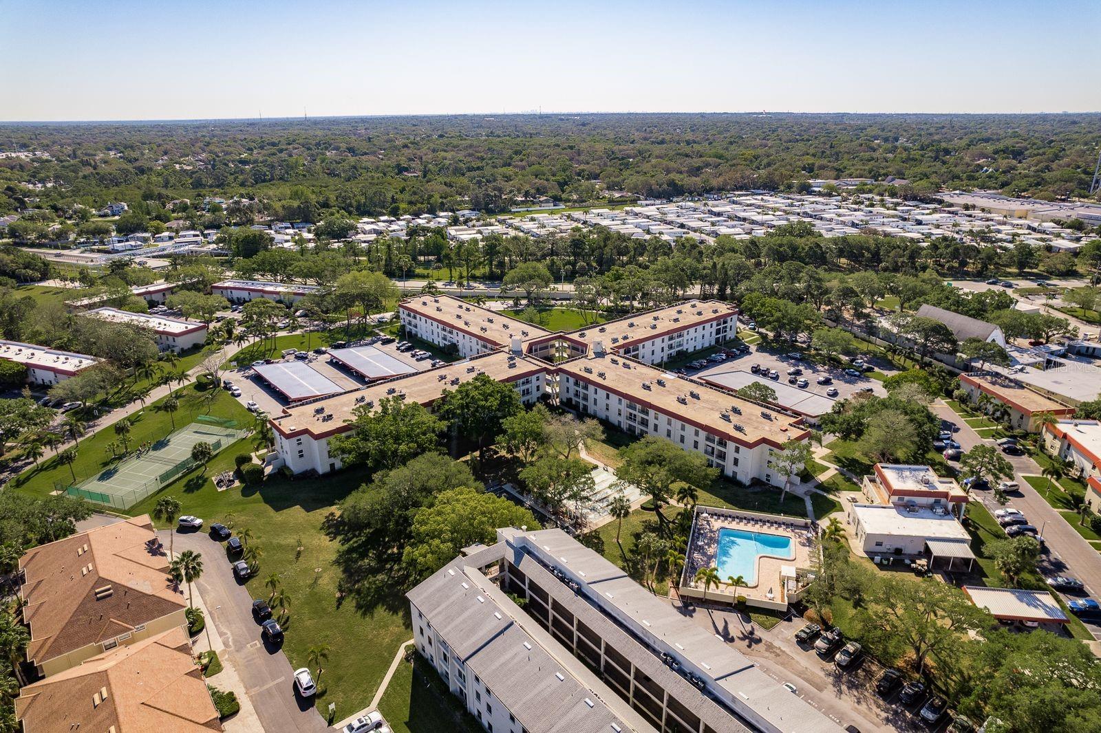 Image 36 of 37 For 2700 Bayshore Boulevard 3201