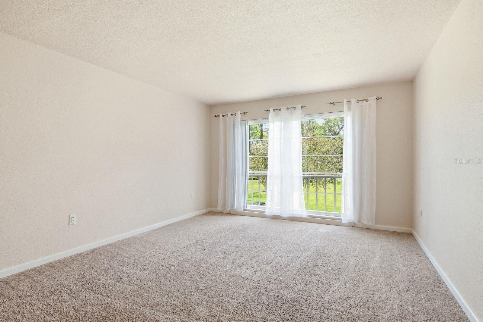 Image 7 of 37 For 2700 Bayshore Boulevard 3201