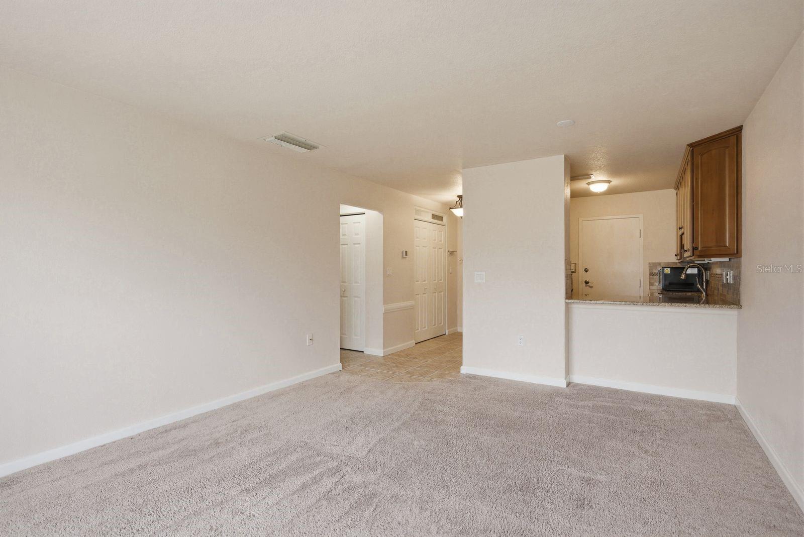 Image 9 of 37 For 2700 Bayshore Boulevard 3201