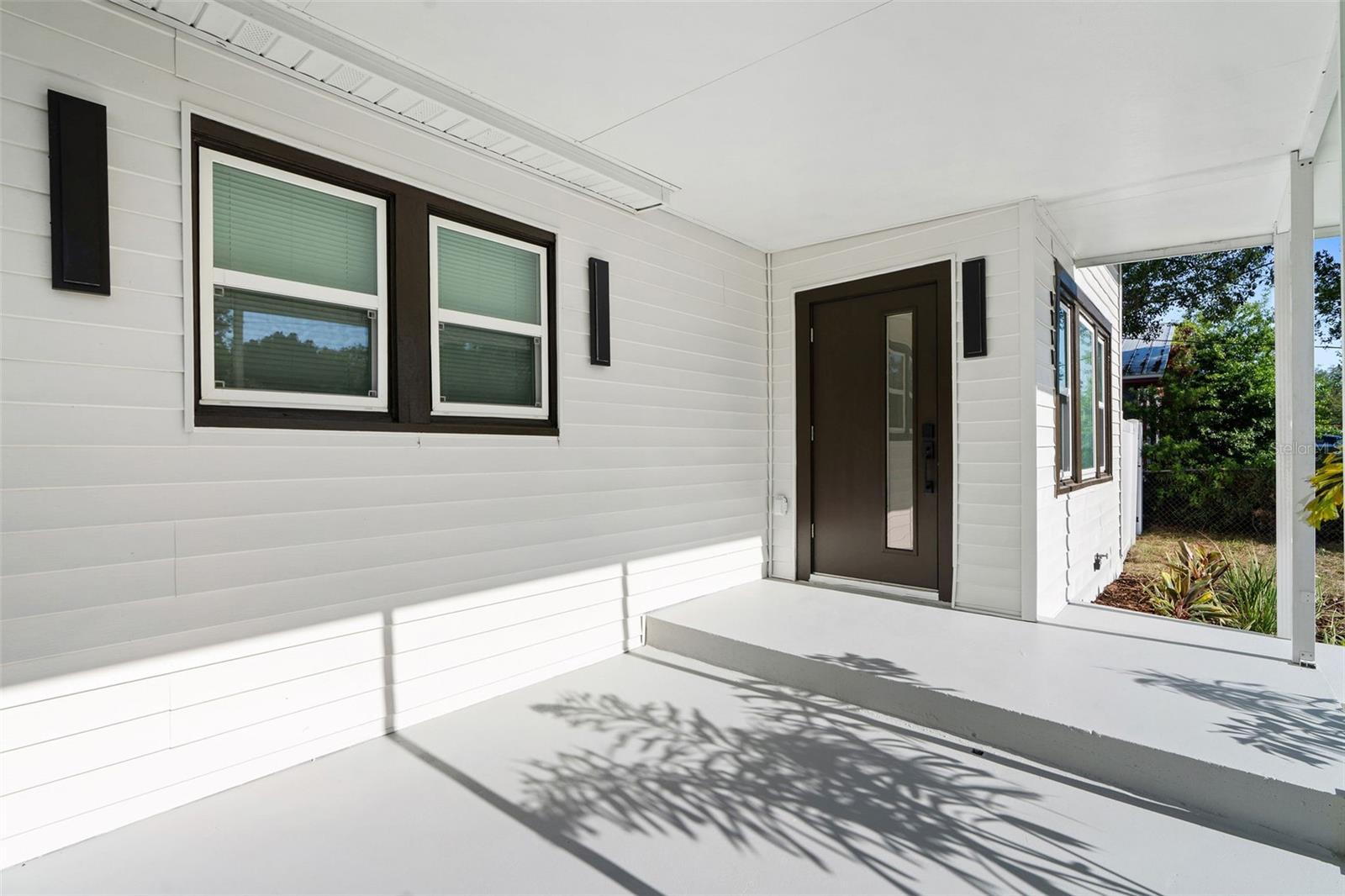 Image 4 of 26 For 8711 Dexter Avenue