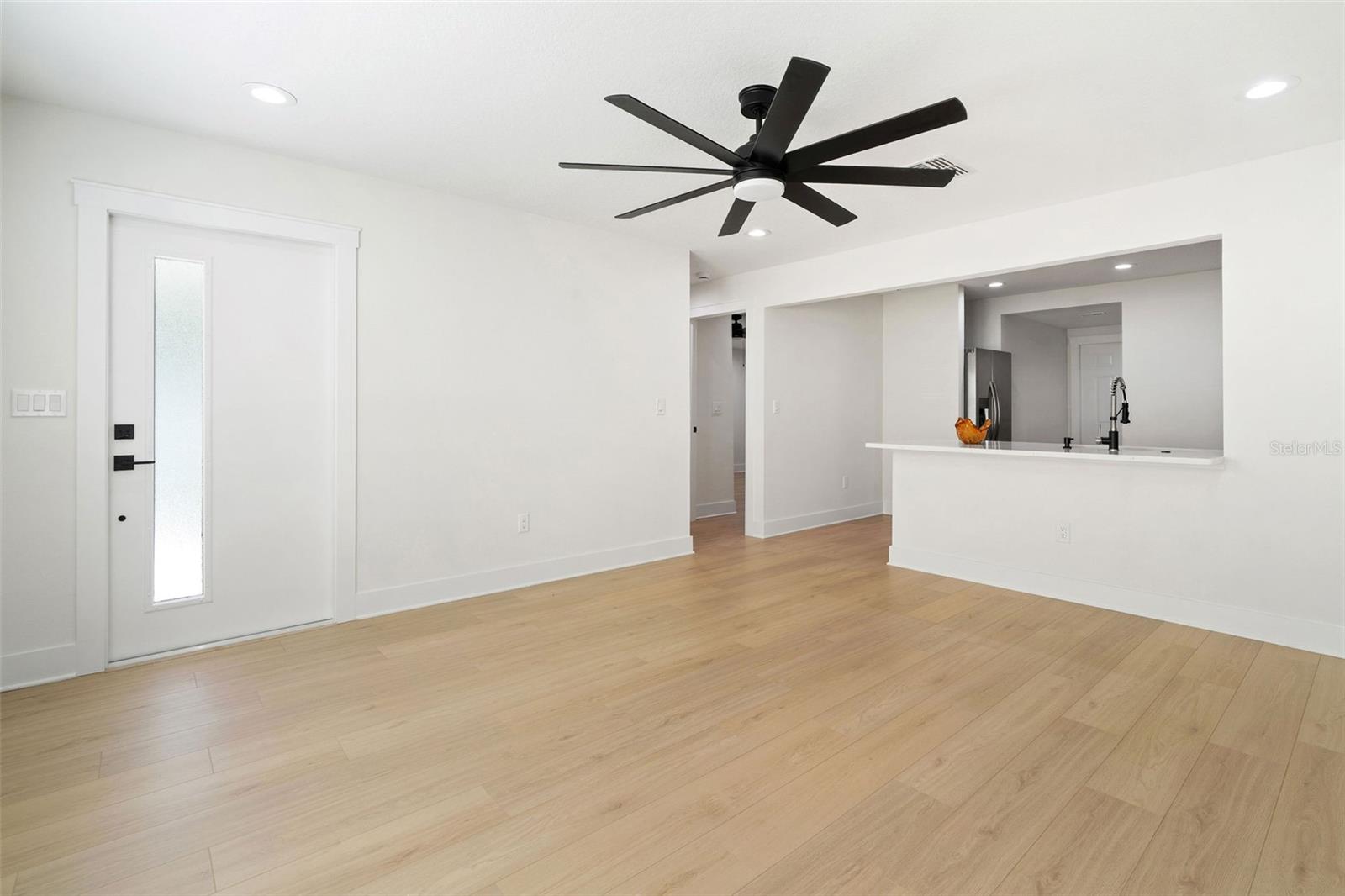 Image 7 of 26 For 8711 Dexter Avenue