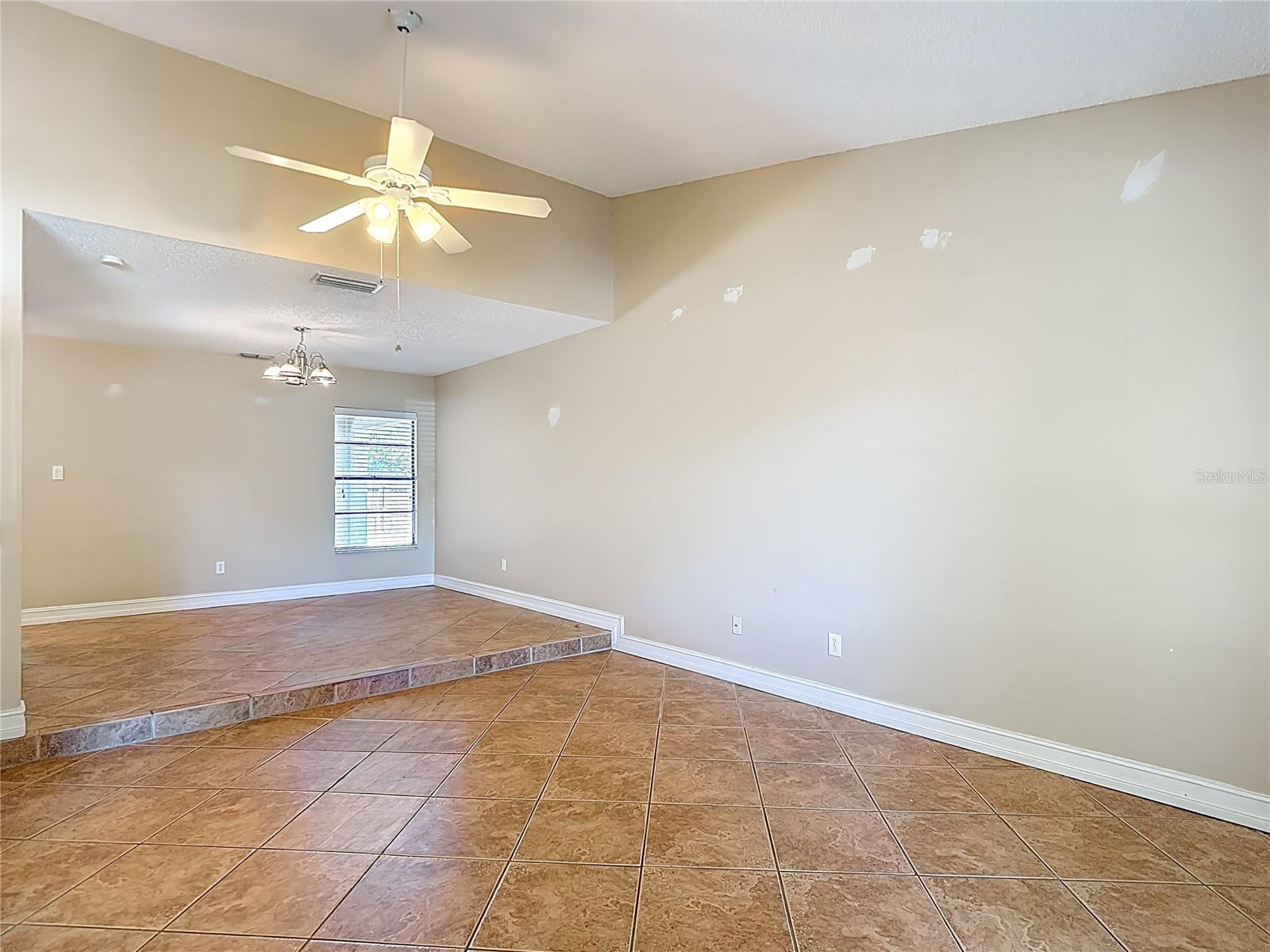 Image 11 of 70 For 5001 Melrow Court