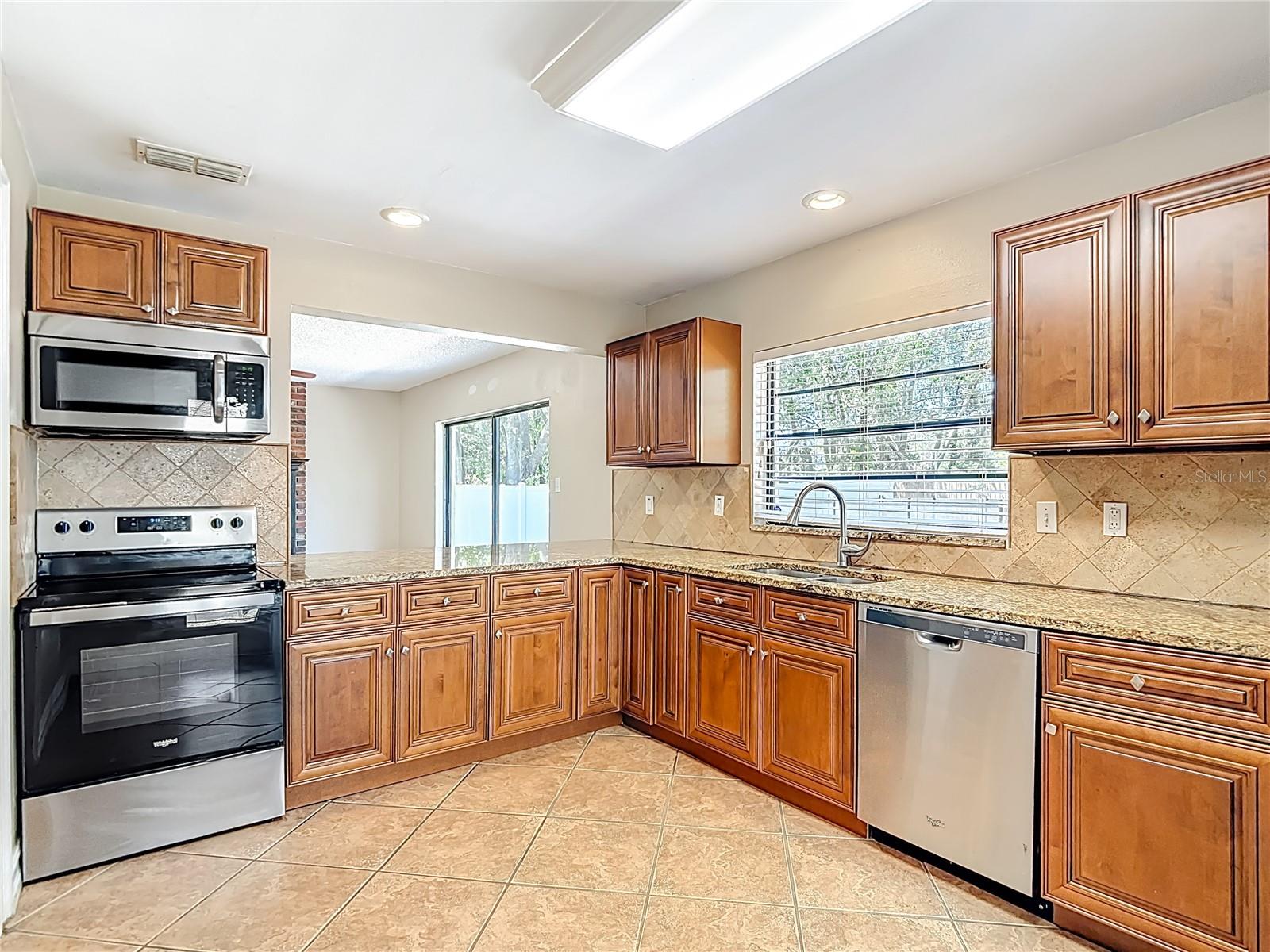 Image 20 of 70 For 5001 Melrow Court