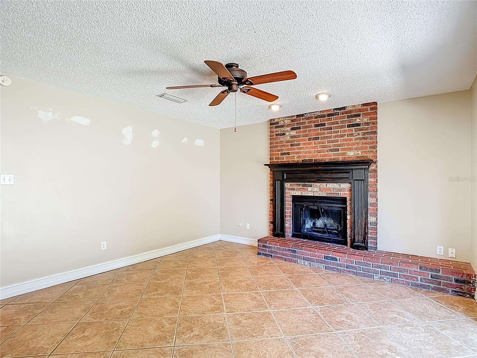 Image 24 of 70 For 5001 Melrow Court