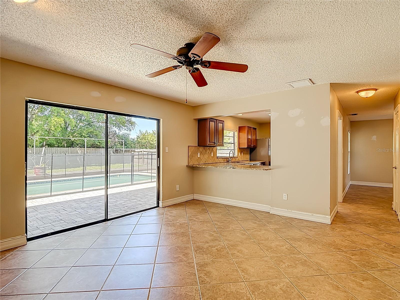 Image 27 of 70 For 5001 Melrow Court