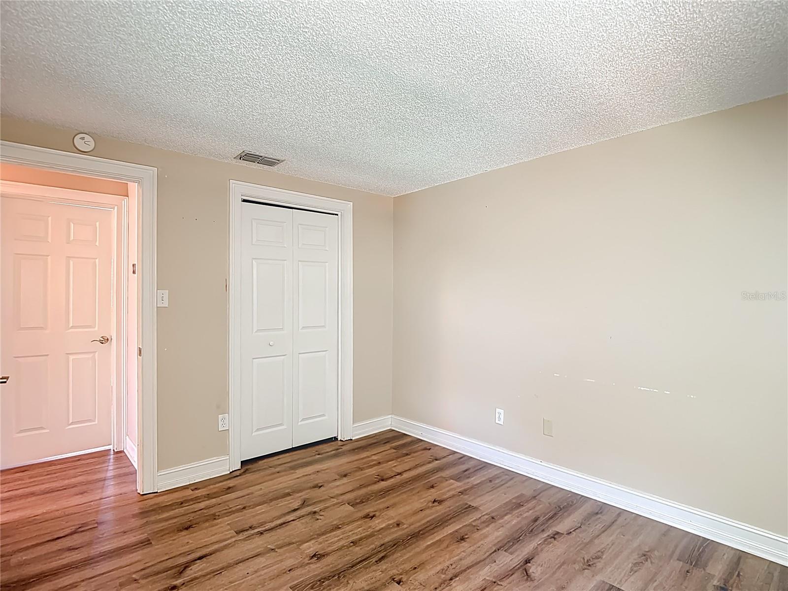 Image 39 of 70 For 5001 Melrow Court