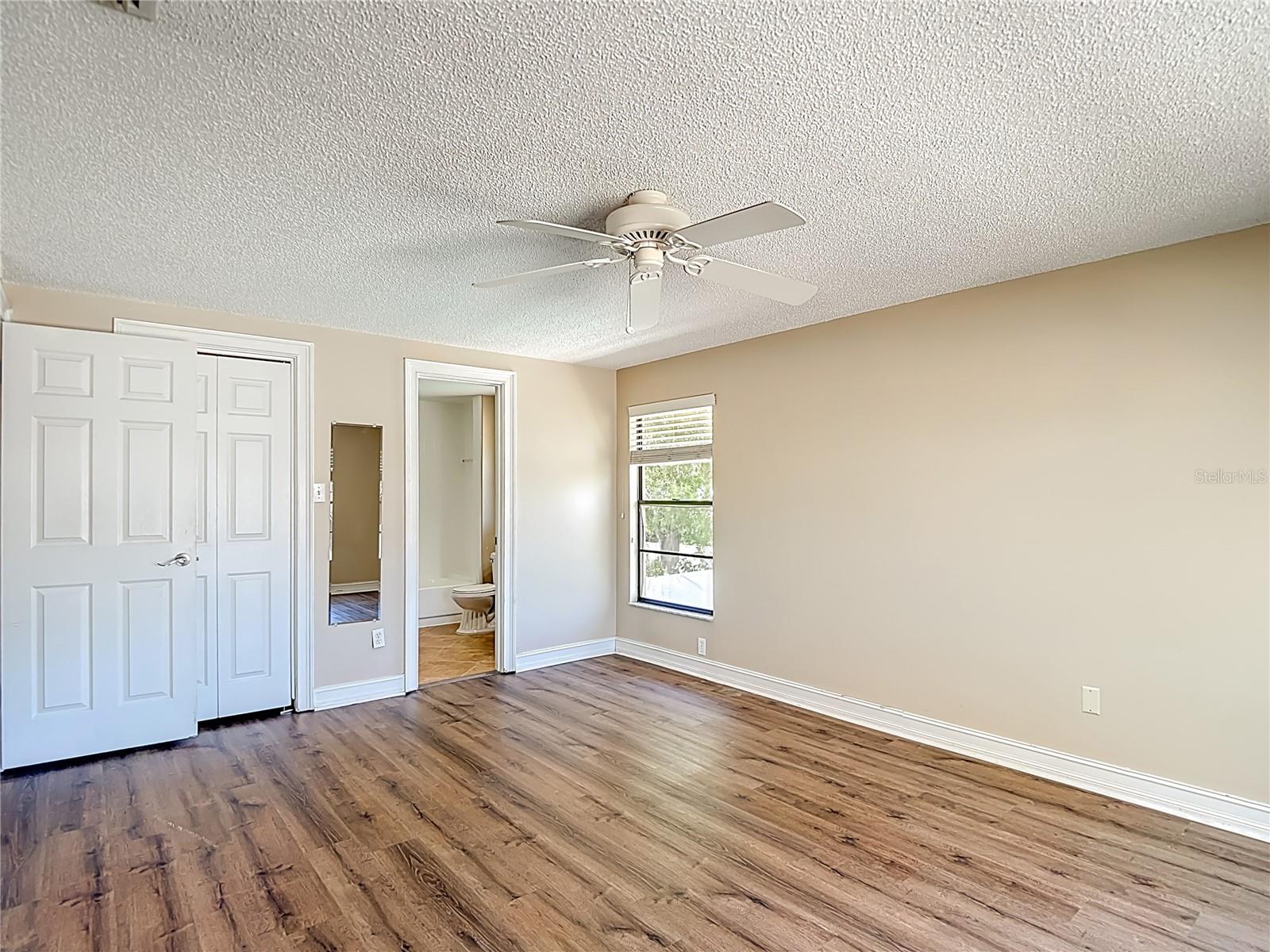 Image 51 of 70 For 5001 Melrow Court