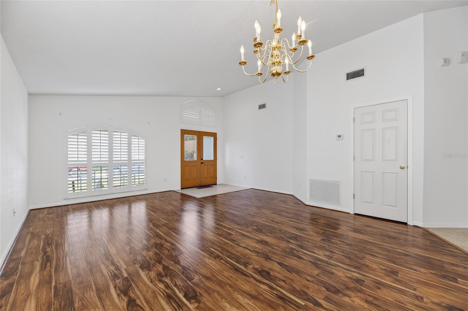 Image 17 of 35 For 4715 Preston Woods Drive