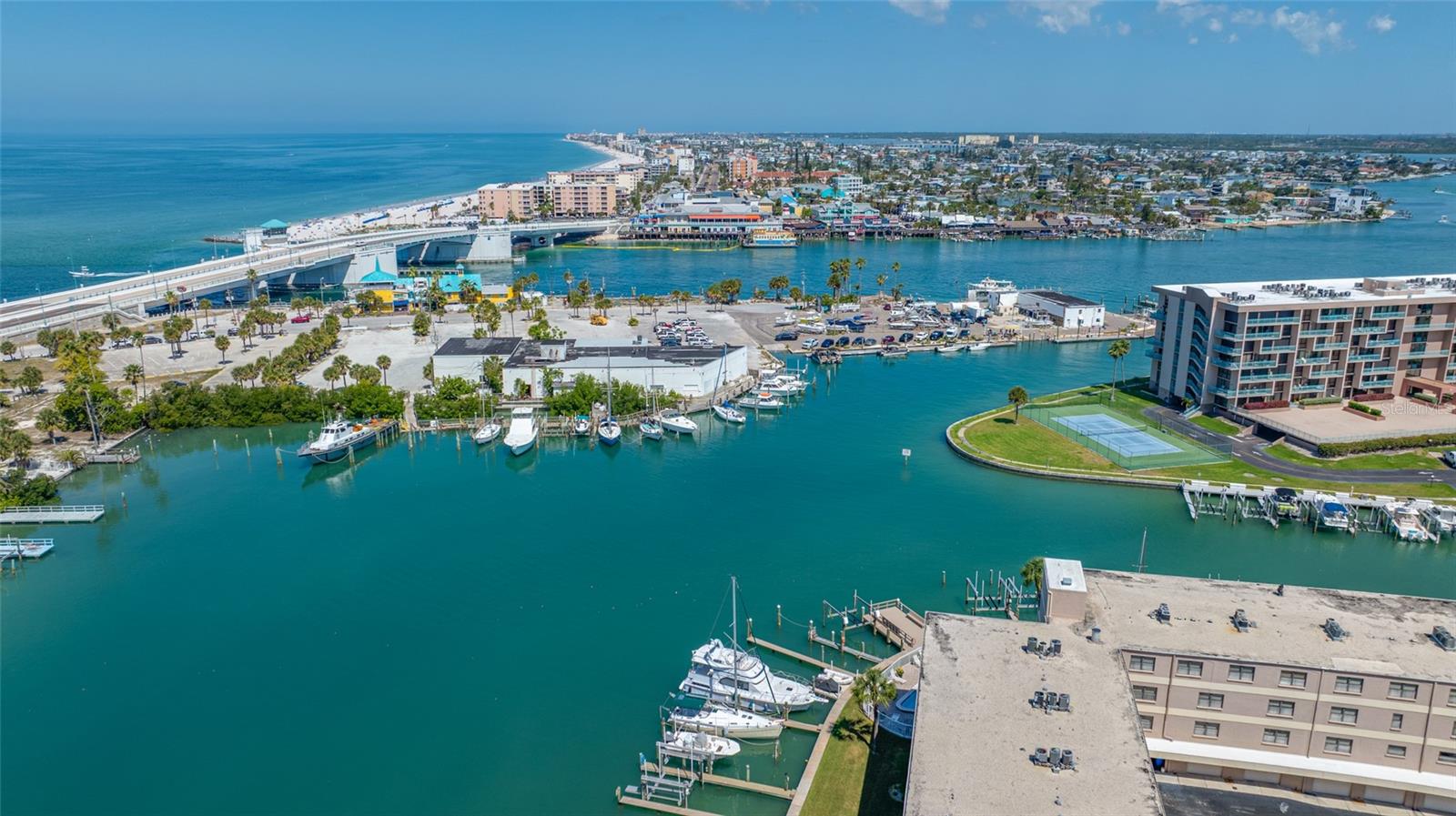 Image 12 of 86 For 12424 Capri Circle N 5