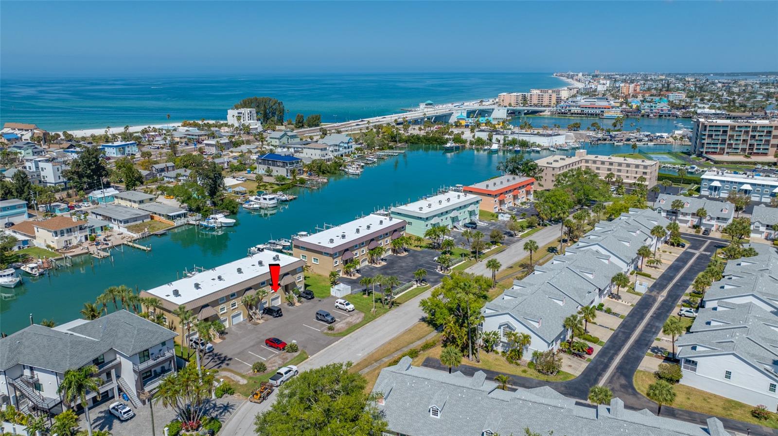 Image 19 of 86 For 12424 Capri Circle N 5