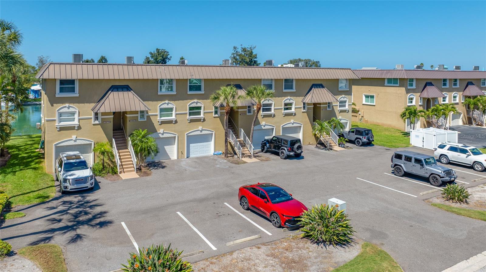 Image 29 of 86 For 12424 Capri Circle N 5