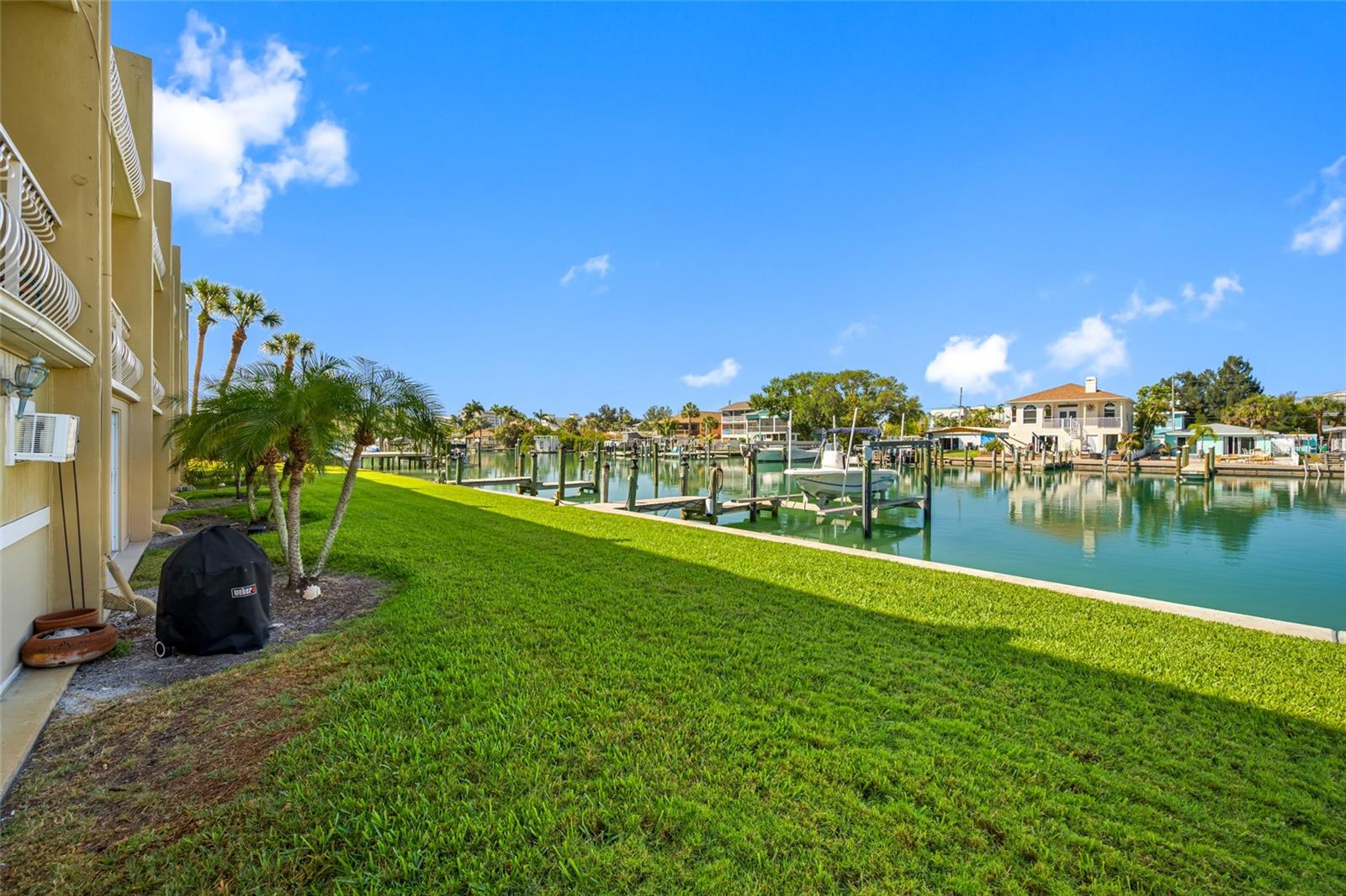 Image 35 of 86 For 12424 Capri Circle N 5