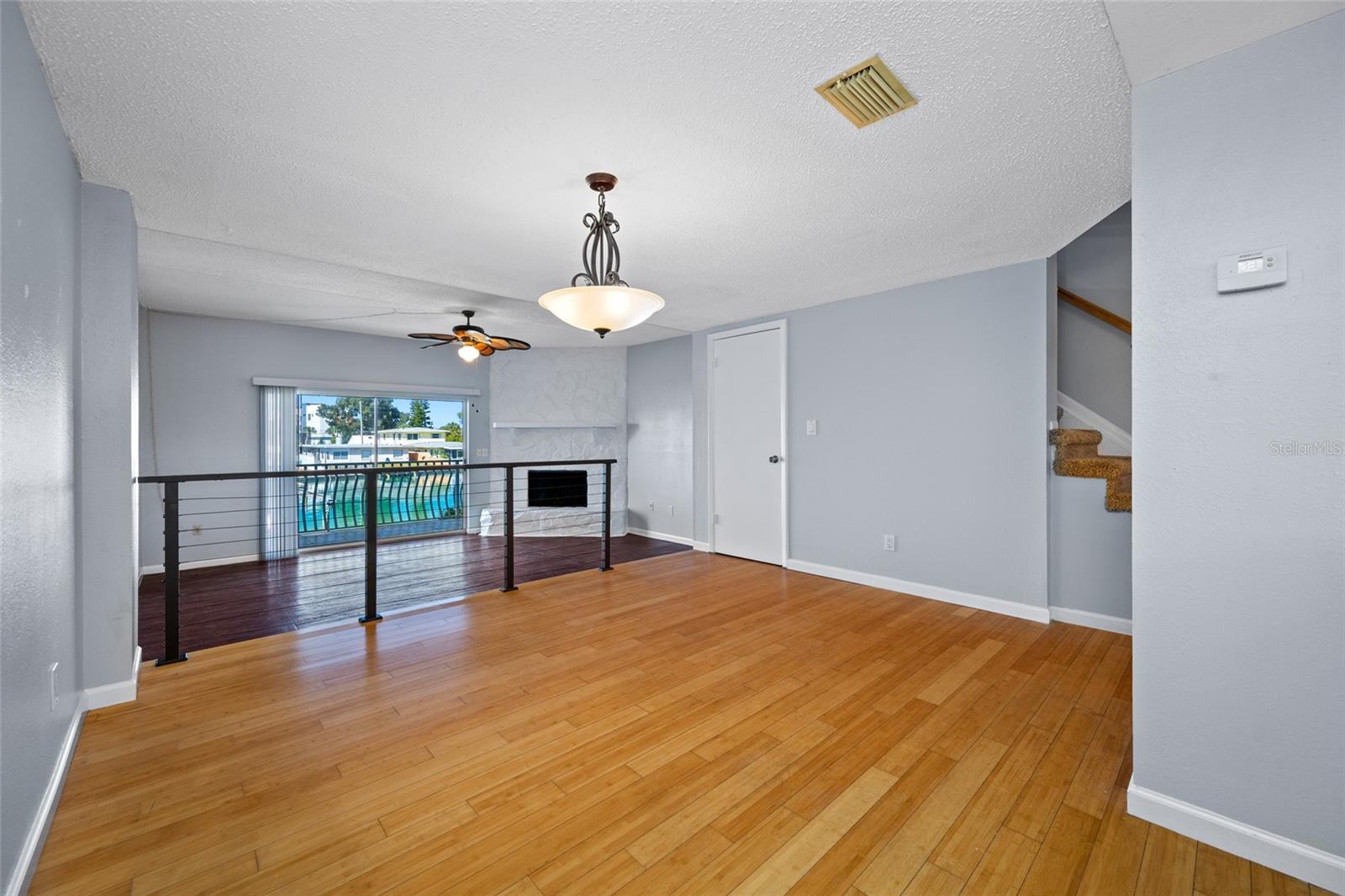 Image 4 of 86 For 12424 Capri Circle N 5