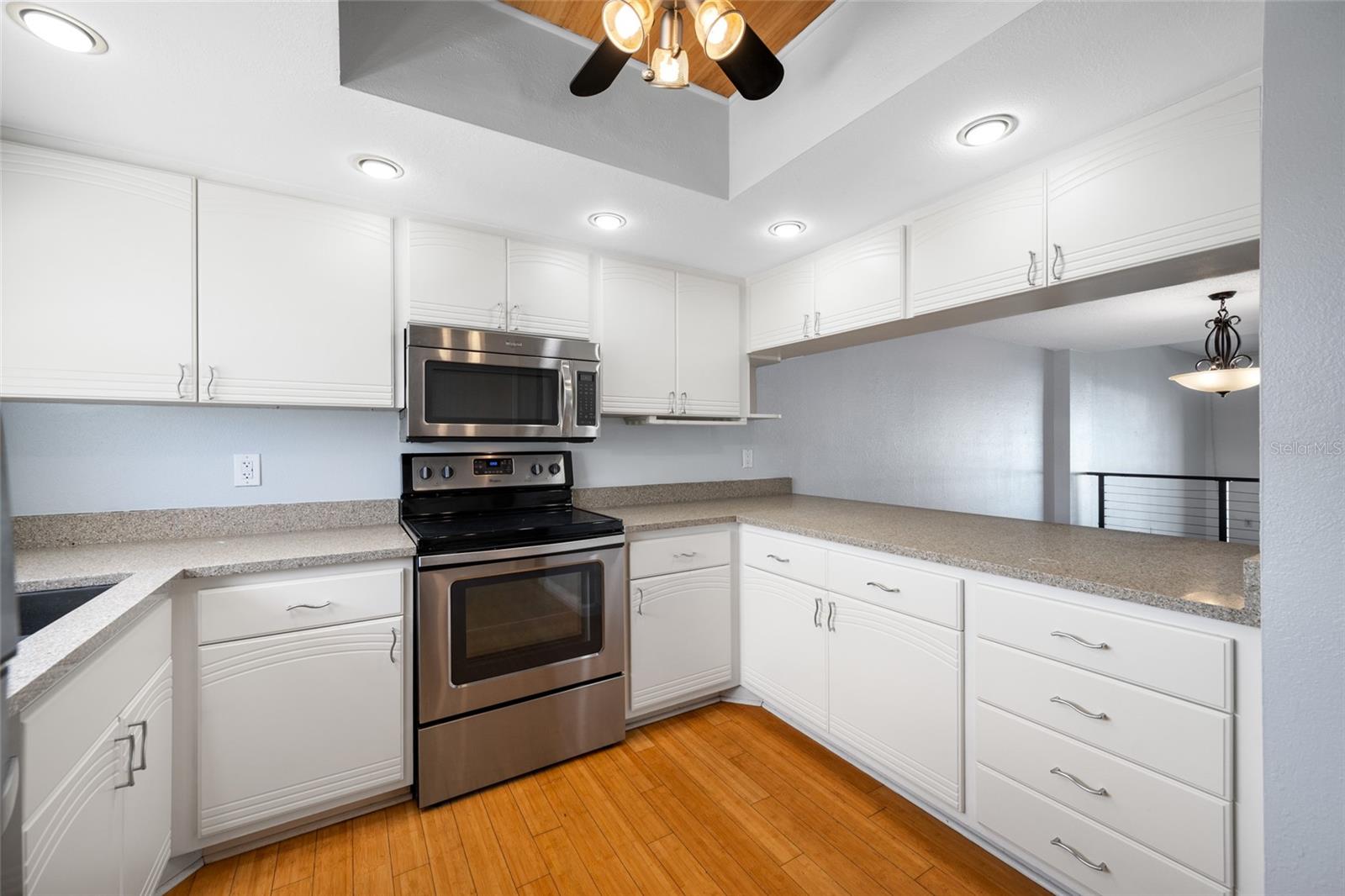 Image 59 of 86 For 12424 Capri Circle N 5