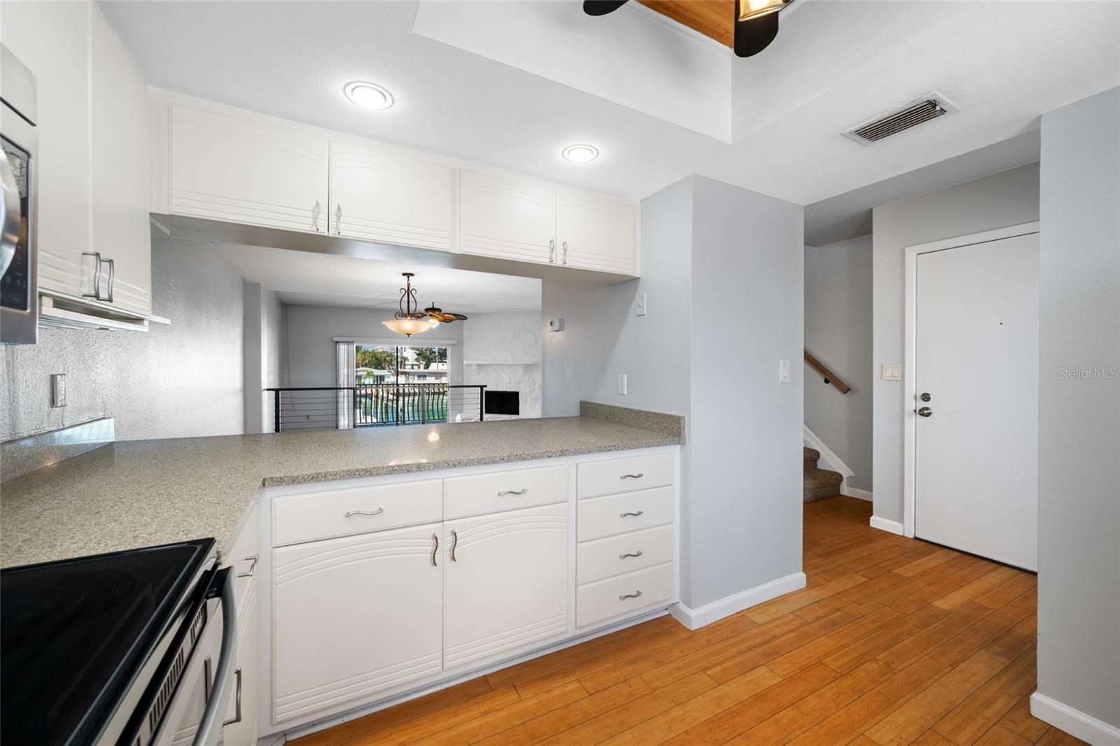 Image 60 of 86 For 12424 Capri Circle N 5