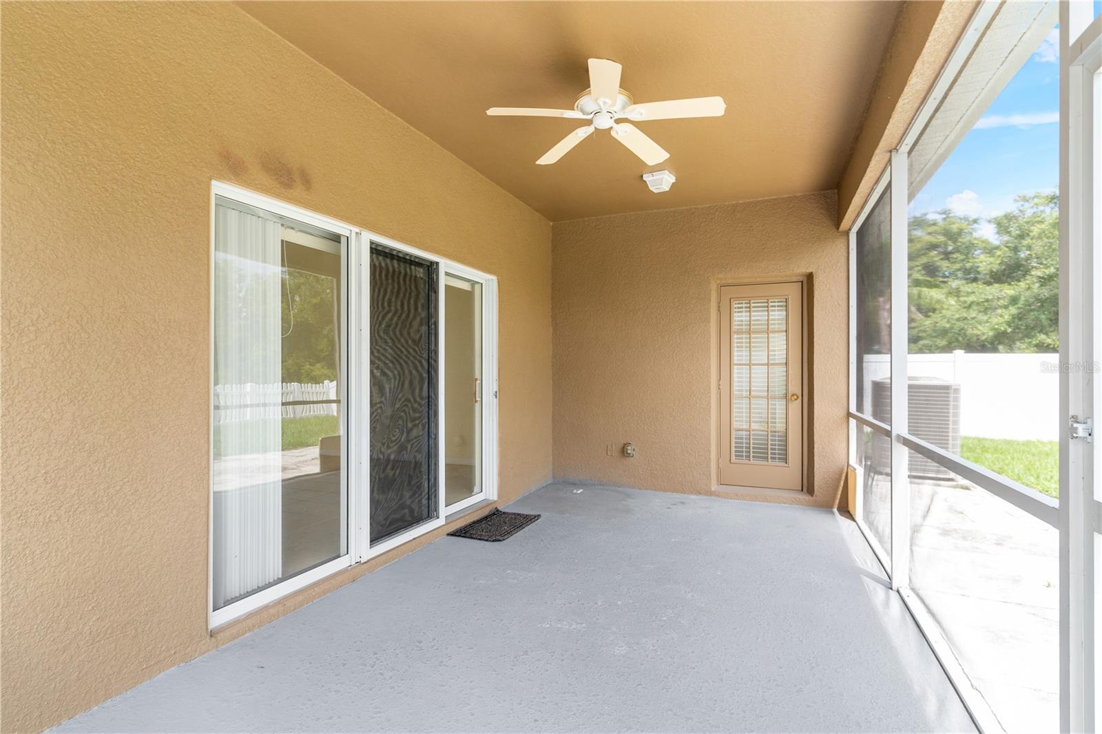 Image 27 of 30 For 12631 Chenwood Avenue