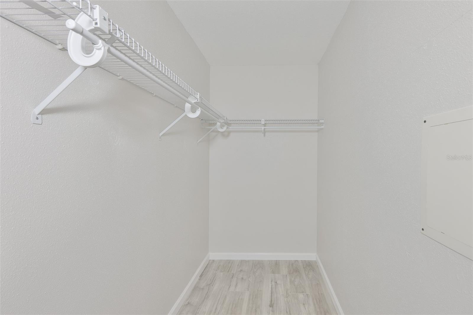 Image 29 of 72 For 1802 Bedford Terrace 184