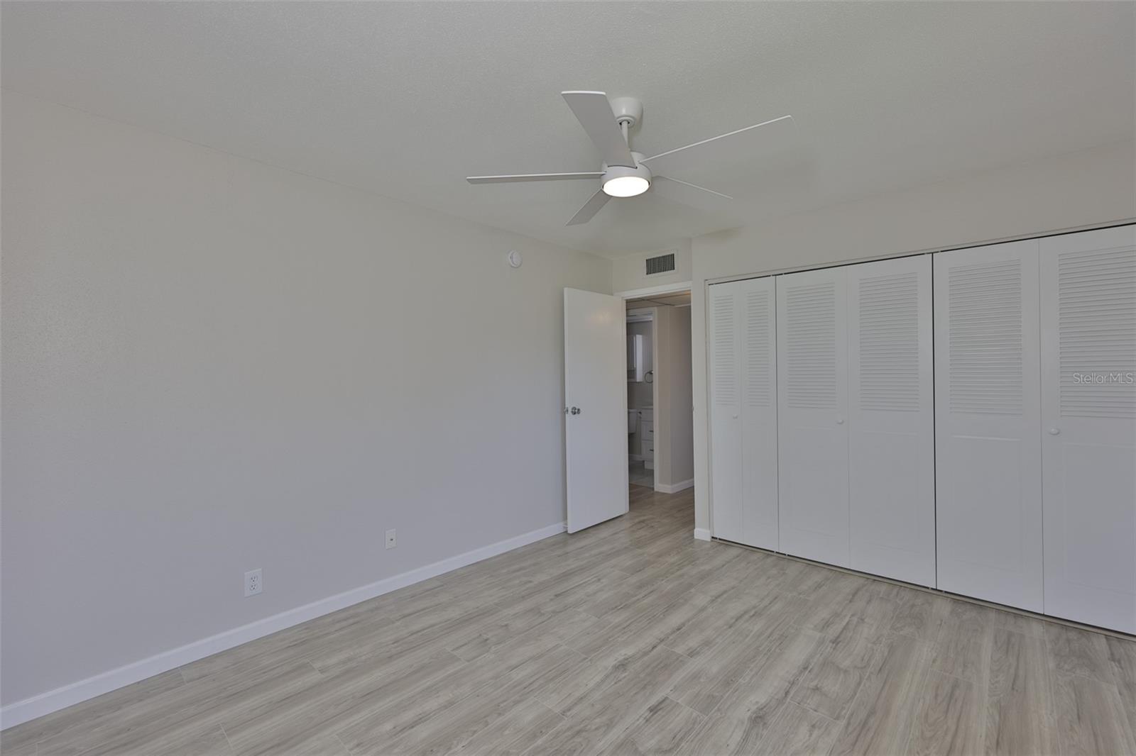 Image 36 of 72 For 1802 Bedford Terrace 184