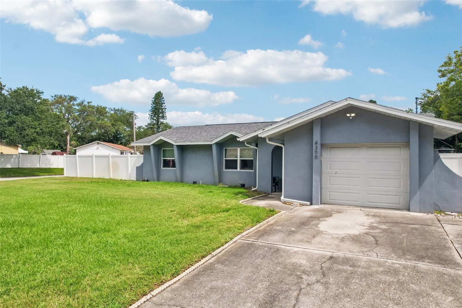 Image 22 of 29 For 4390 Trout Drive Se