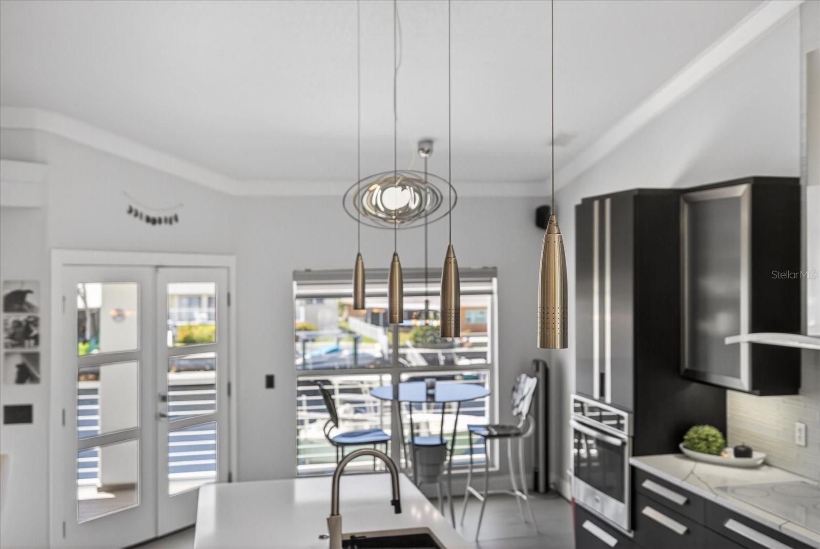 Image 22 of 100 For 5101 Southshore Drive