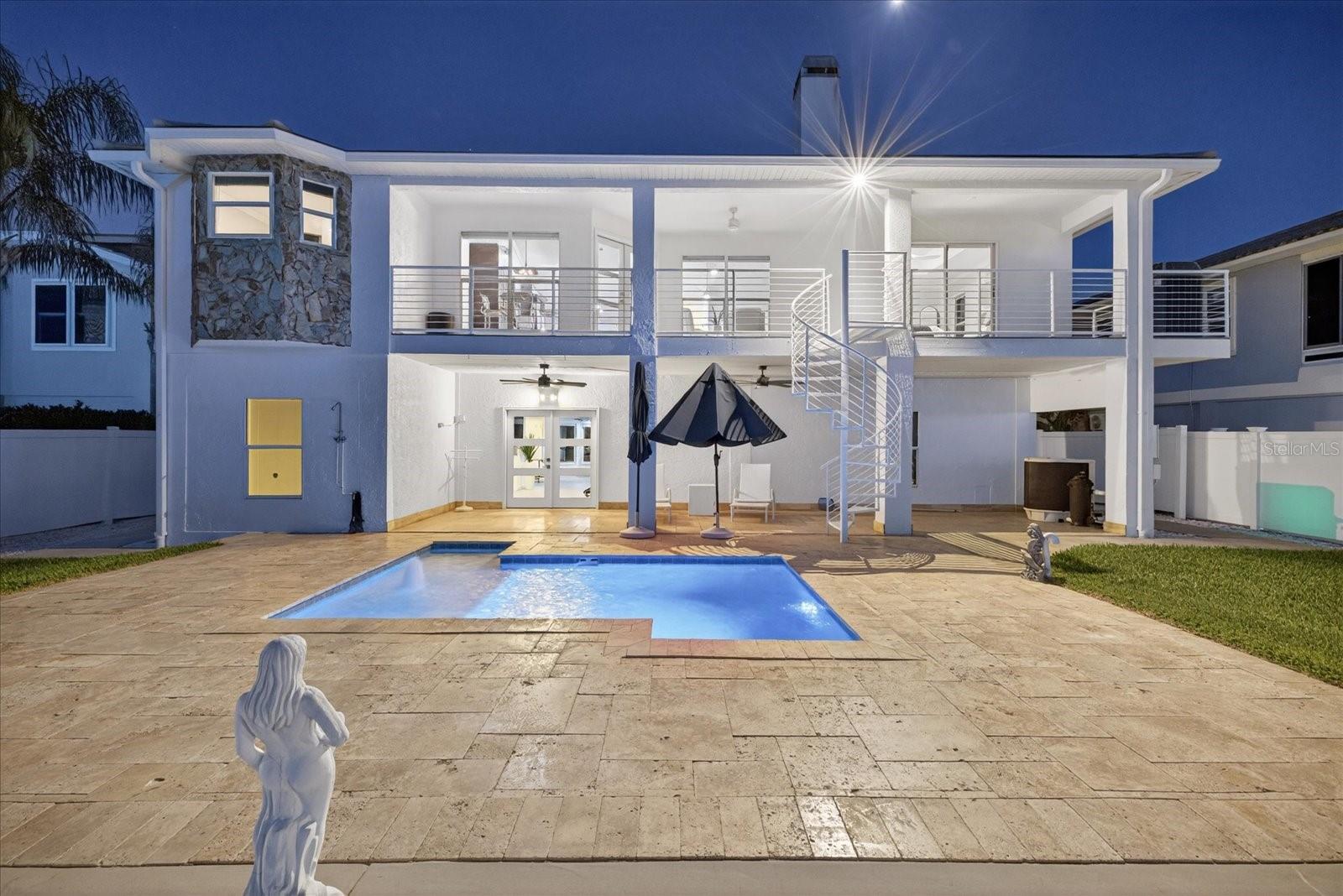 Image 3 of 100 For 5101 Southshore Drive
