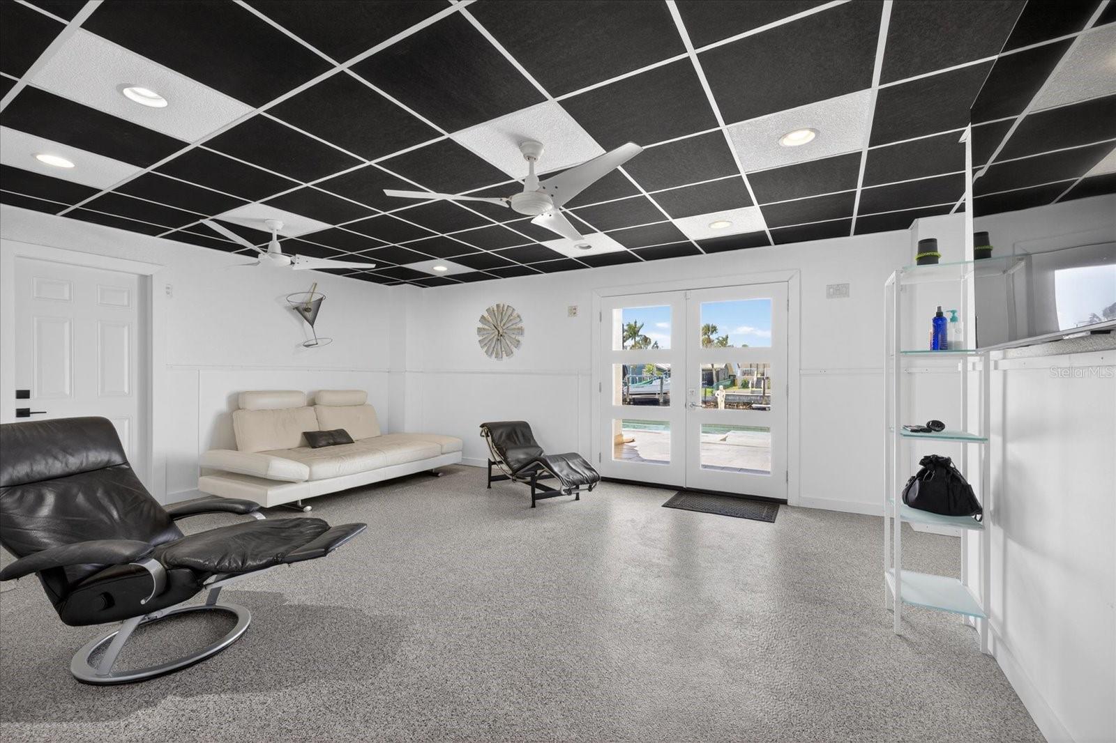 Image 62 of 100 For 5101 Southshore Drive