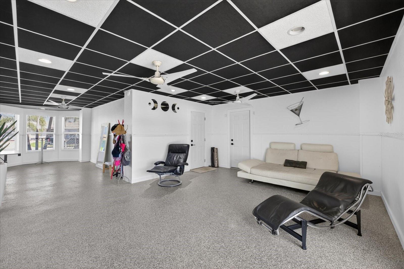 Image 69 of 100 For 5101 Southshore Drive