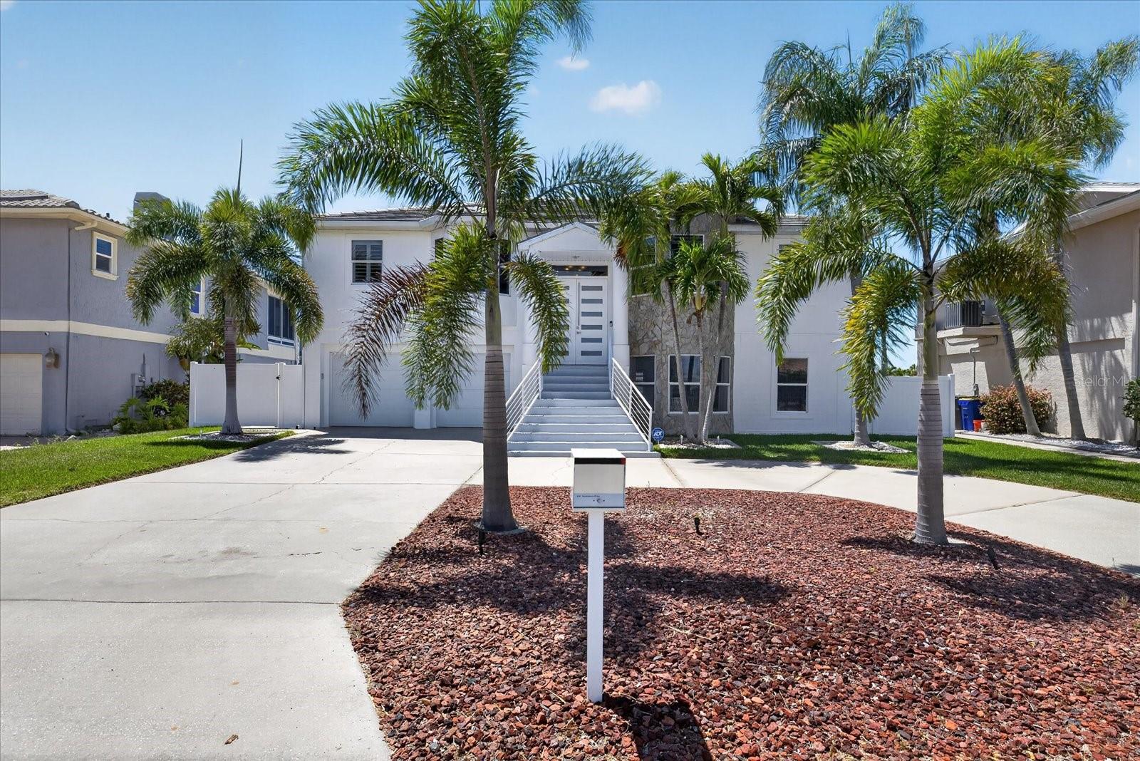 Image 85 of 100 For 5101 Southshore Drive