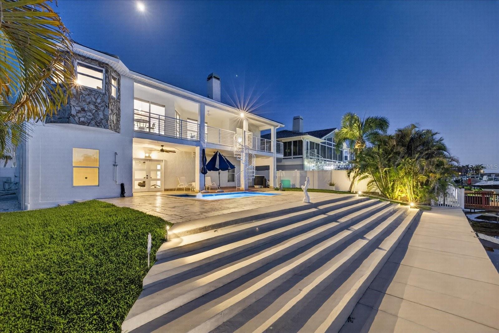 Image 91 of 100 For 5101 Southshore Drive