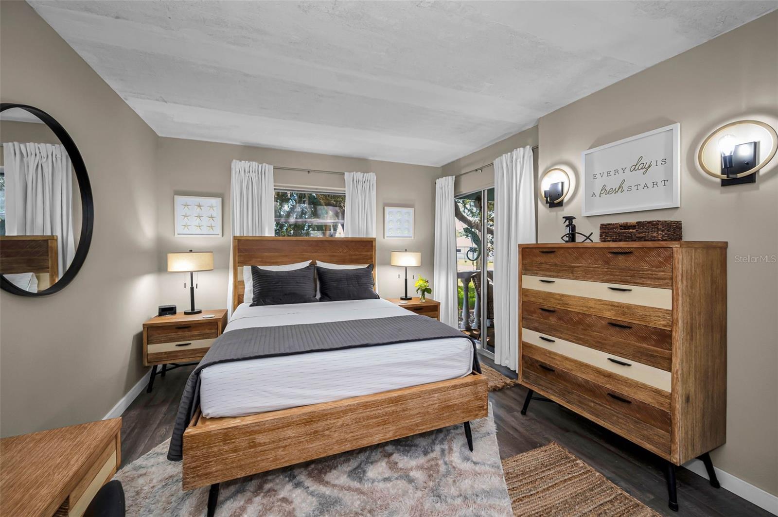 Image 21 of 44 For 1250 Pinellas Avenue 205