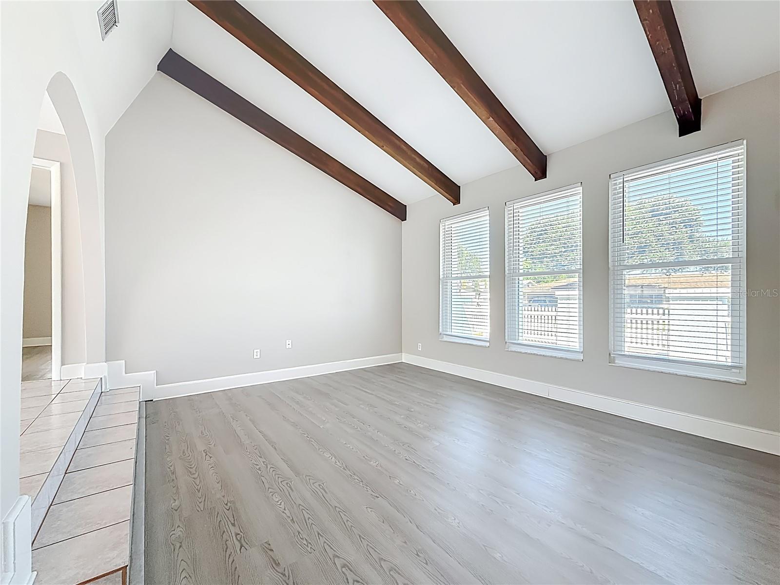 Image 23 of 84 For 12754 112th Street