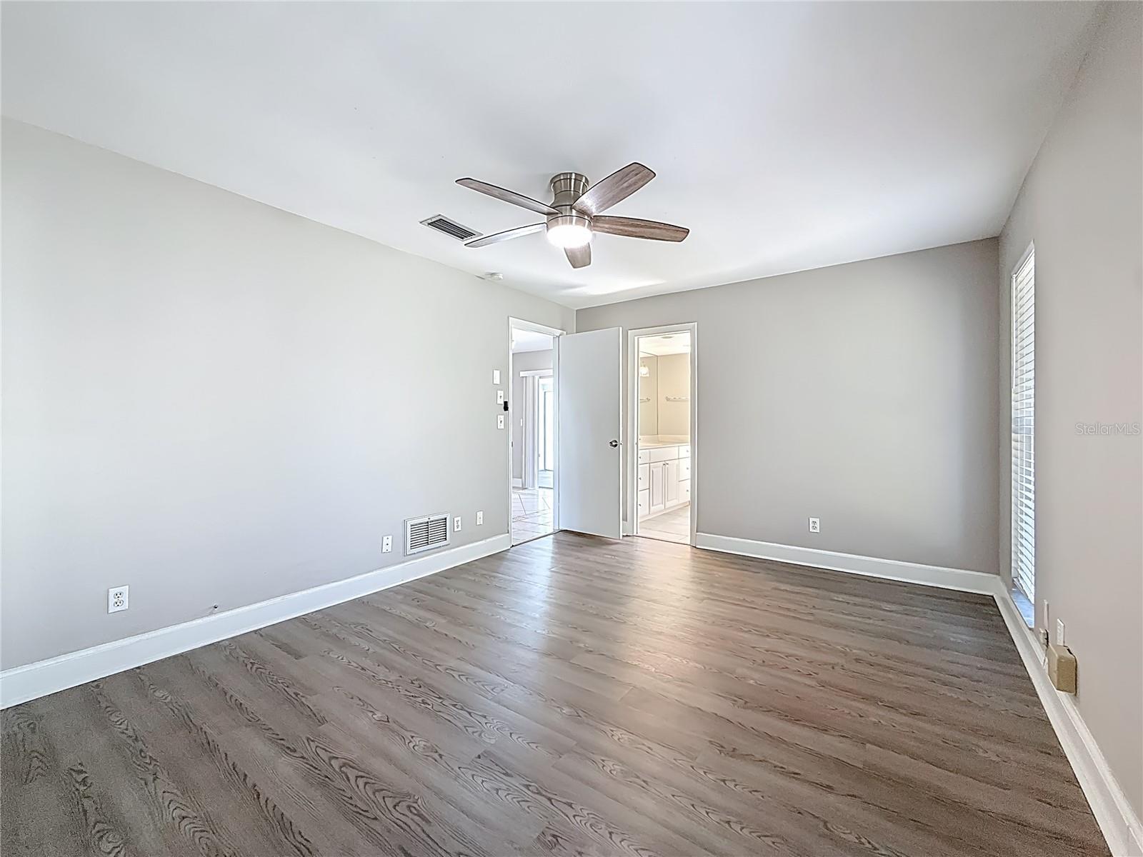 Image 49 of 84 For 12754 112th Street