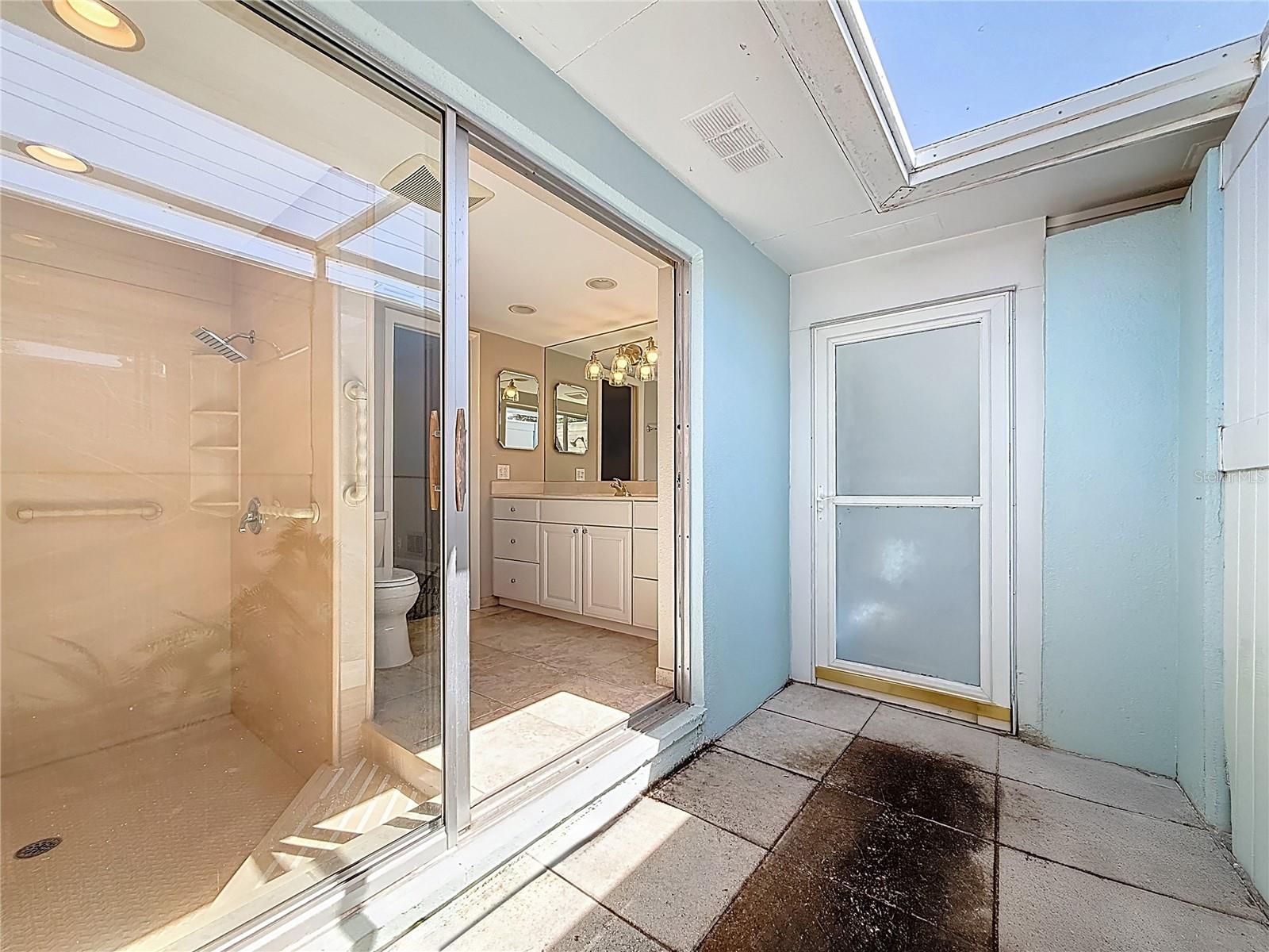 Image 64 of 84 For 12754 112th Street