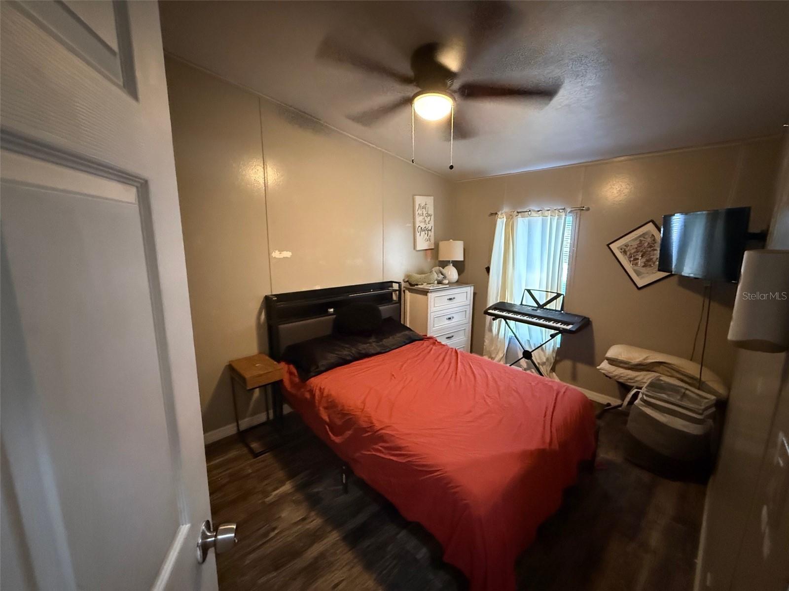 Image 15 of 16 For 38038 Cat Avenue