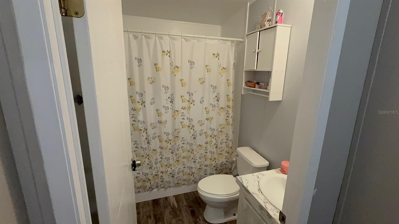 Image 16 of 16 For 38038 Cat Avenue