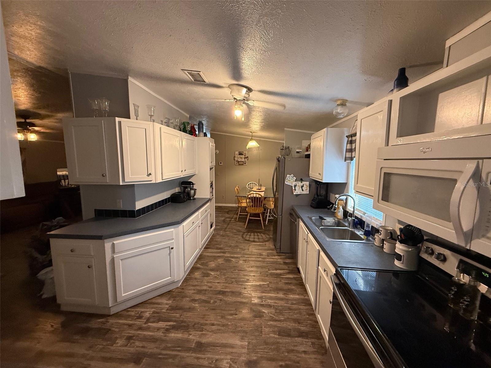 Image 8 of 16 For 38038 Cat Avenue