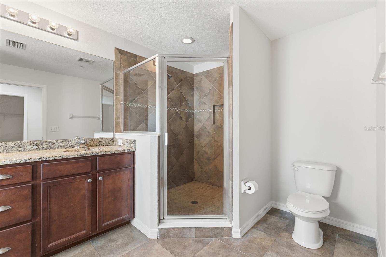 Image 17 of 25 For 8505 Andalucia Field Drive