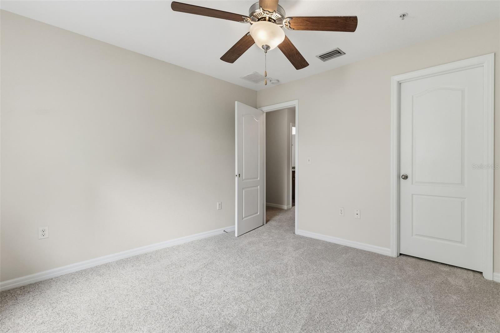 Image 22 of 25 For 8505 Andalucia Field Drive