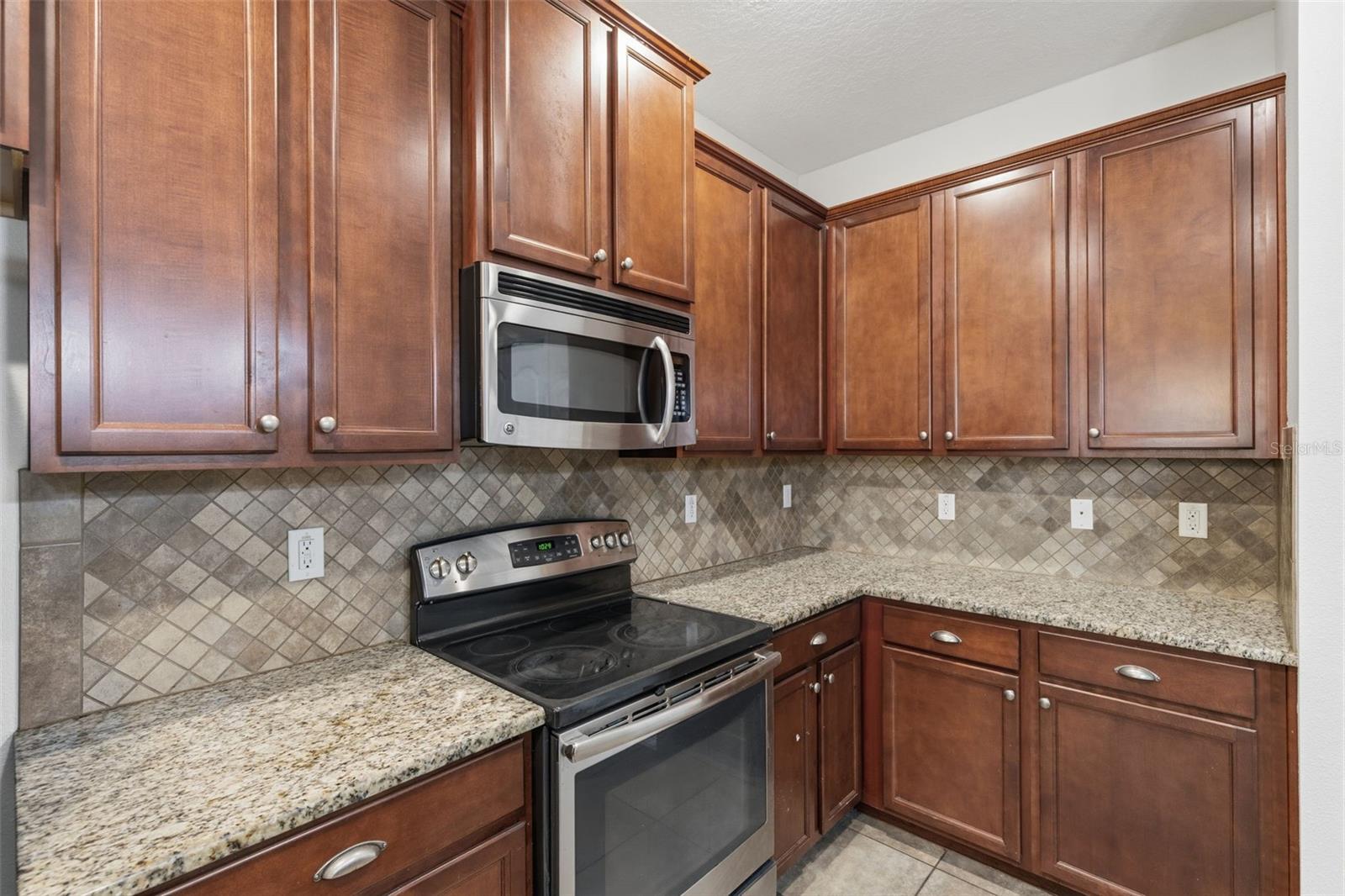 Image 9 of 25 For 8505 Andalucia Field Drive